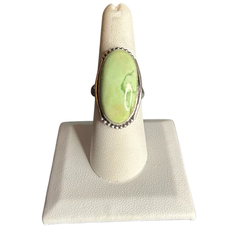 New Genuine Citron Magnesite Gemstone Ring Size 8-1/2